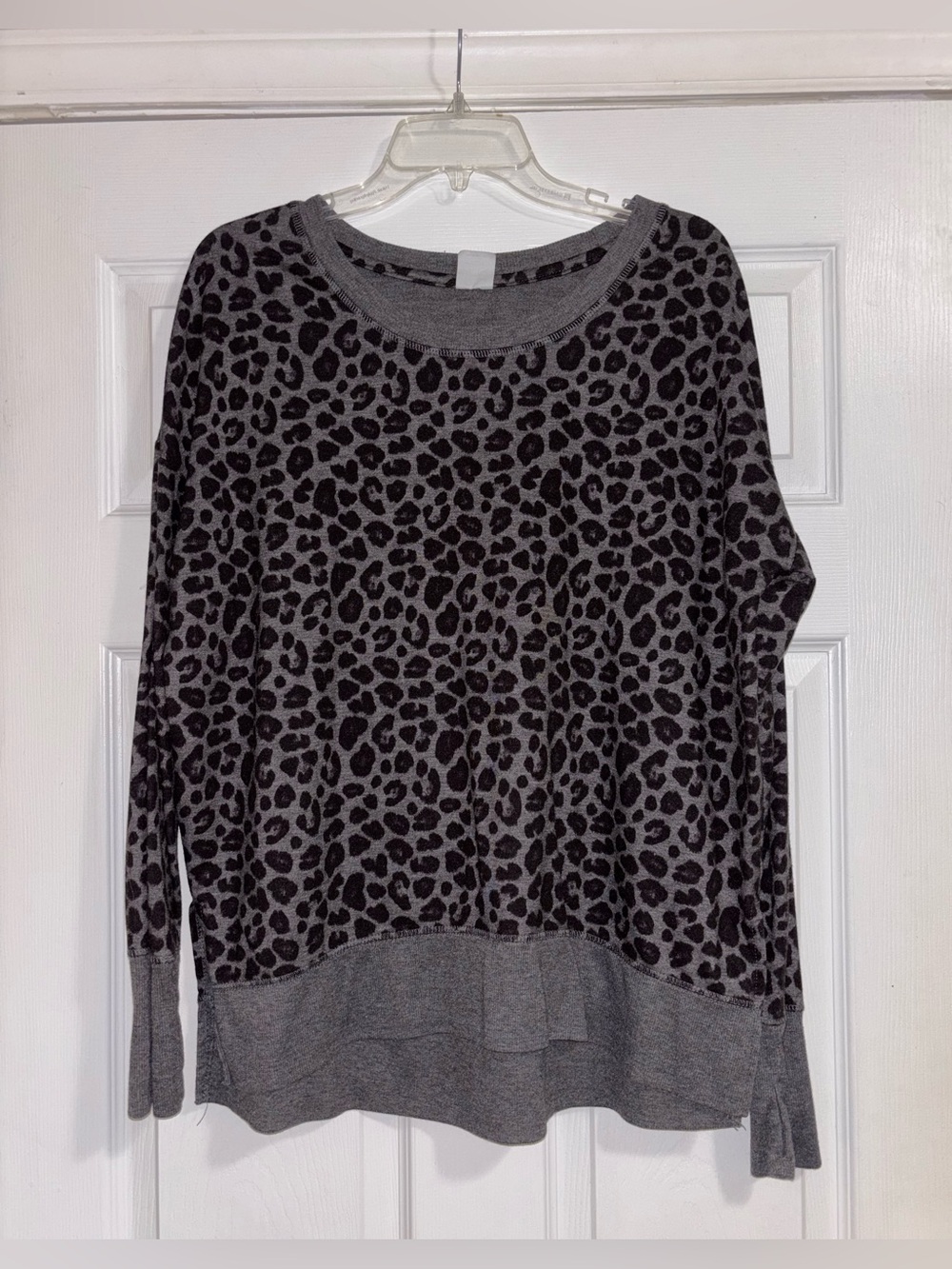 Avia Sweatshirt Size Large